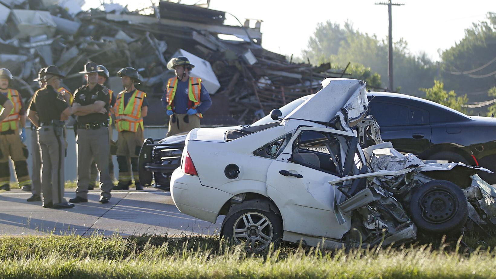 As deaths surged from police pursuits, one agency curbed chases; another erased policies